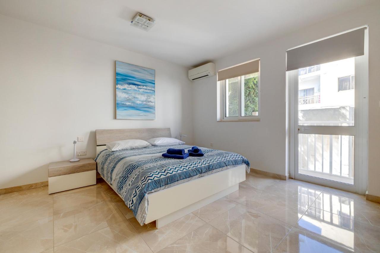 Marvellous 3Br Apartment In Central St Julians San Giuliano Esterno foto