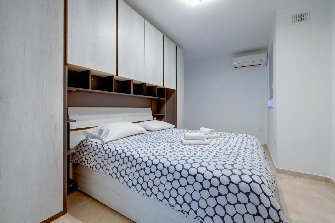 Marvellous 3Br Apartment In Central St Julians San Giuliano Esterno foto