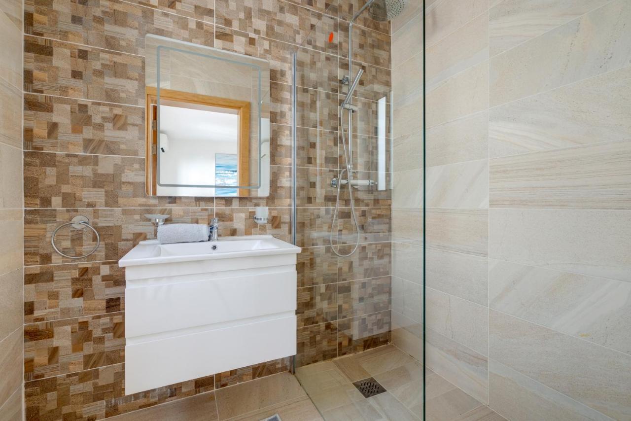 Marvellous 3Br Apartment In Central St Julians San Giuliano Esterno foto